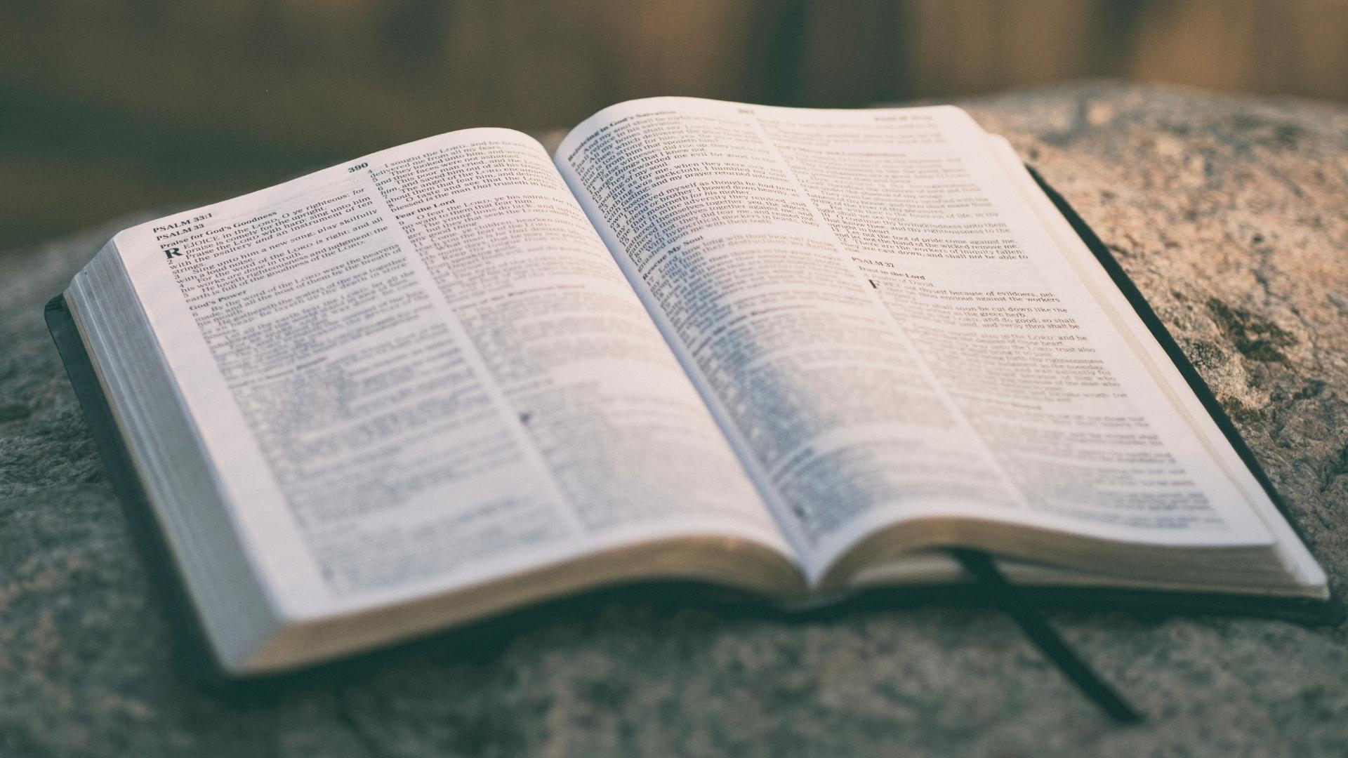 4 Bible Verses About Investing And How To Apply Them